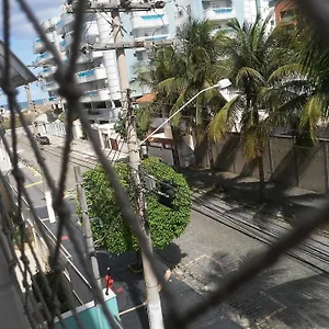  Apartamento 50 M Da Do Rj, 2 Quartos Sendo Que 1 Com Ar Condicionado ,cozinha ,2 Banheiros, Garagem Wi Fi